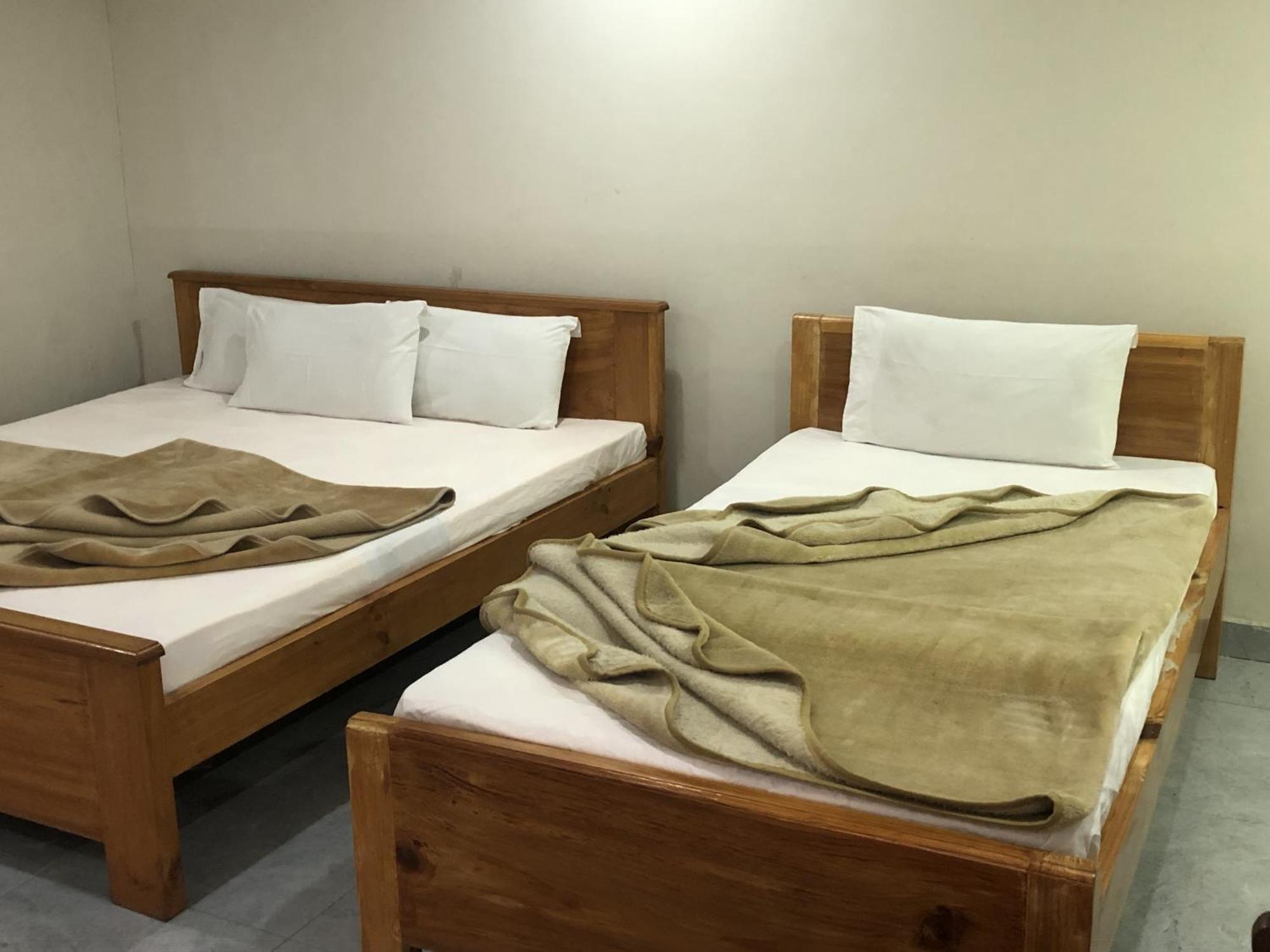 Hotel Islamabad Crown Rawalpindi Exterior photo